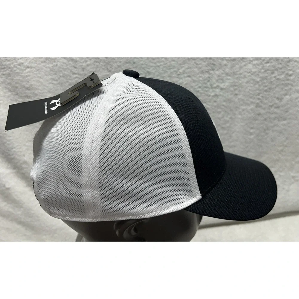 Under Armour Boys Adjustable Black Blitzing Trucker Hat